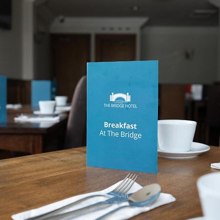 Bridge Hotel Greenford  Eksteriør billede