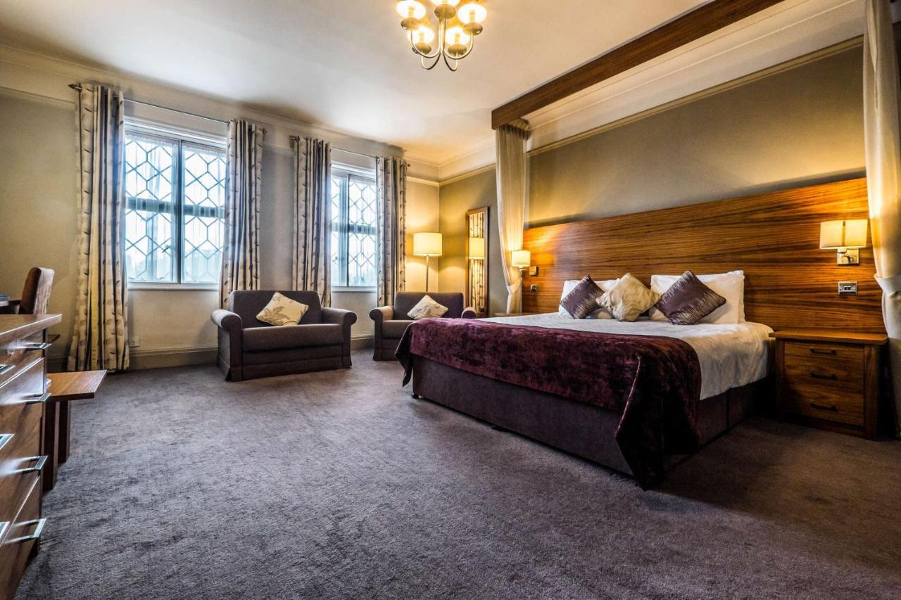 Bridge Hotel Greenford  Eksteriør billede